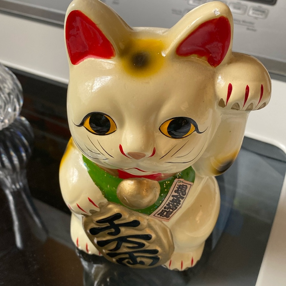 Vintage Japanese lucky cat piggybank